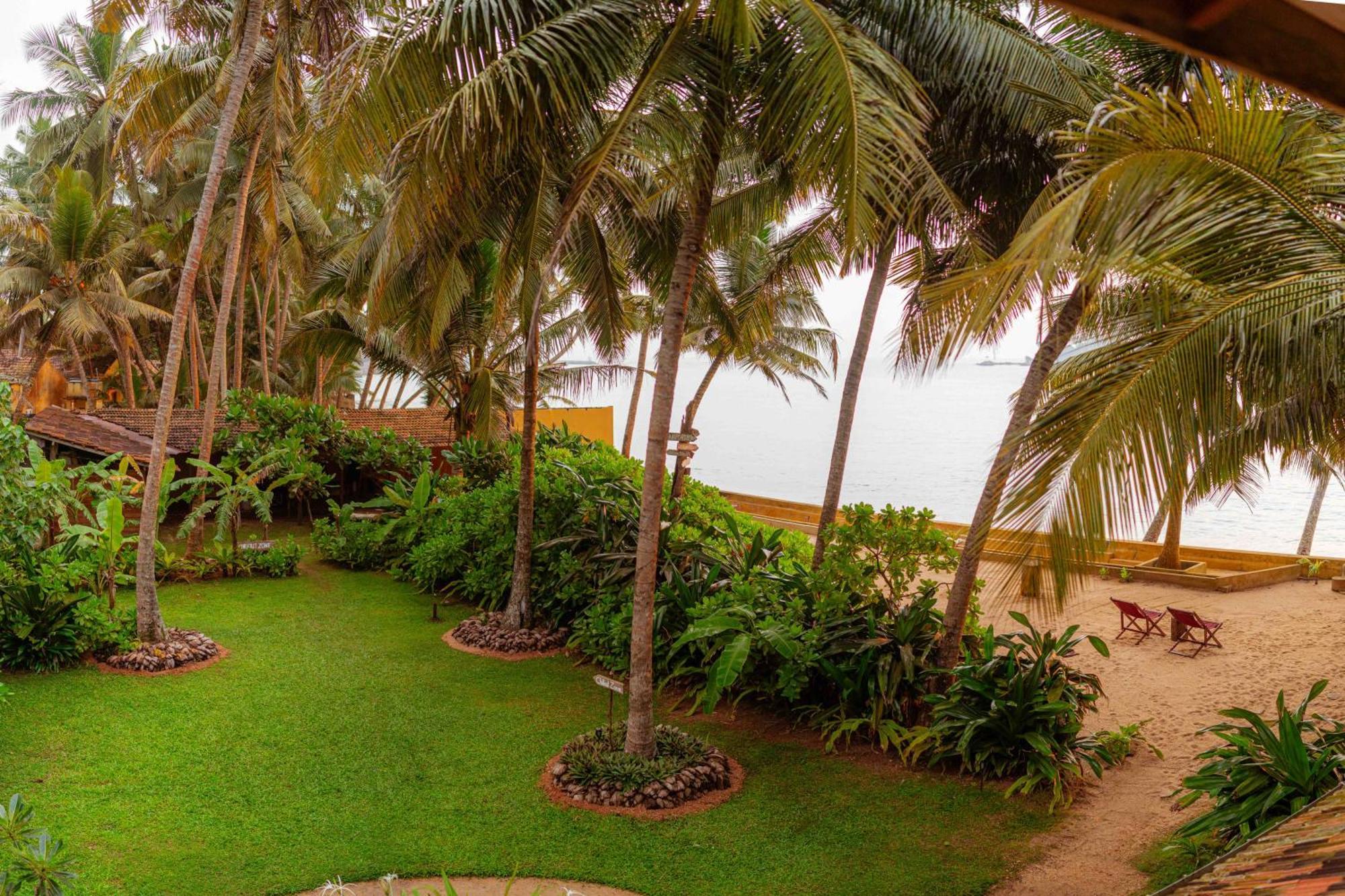 Amuura Beach Villa Beruwala Exteriör bild